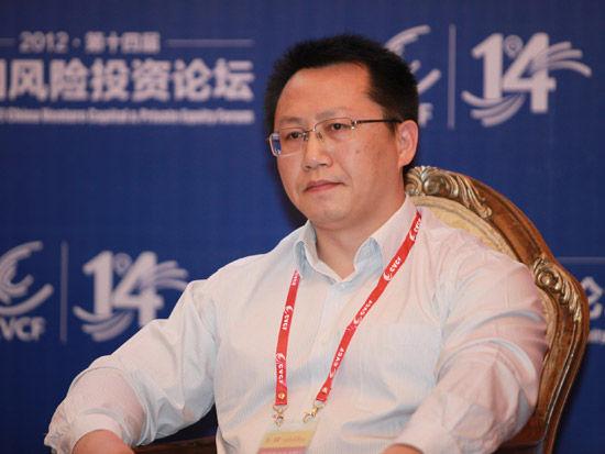 图片来源:新浪财经 梁斌 摄)新浪财经讯 "2012(第十四届)中国风险投资
